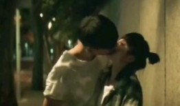 李现的圈外女友爆料视频,揭秘明星背后的爱情故事